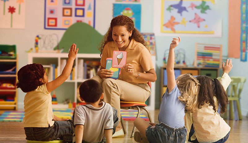 از فلش کارت‌ها بهره بگیرید.